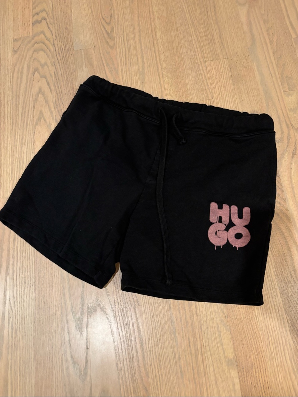 HUGO Black Men’s Athletic Cotton Shorts with Pink Logo XXL
